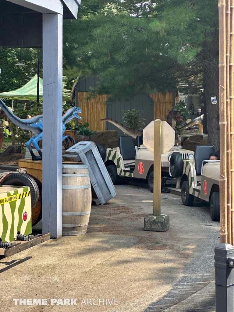 Dino Off Road Adventure at Six Flags New England