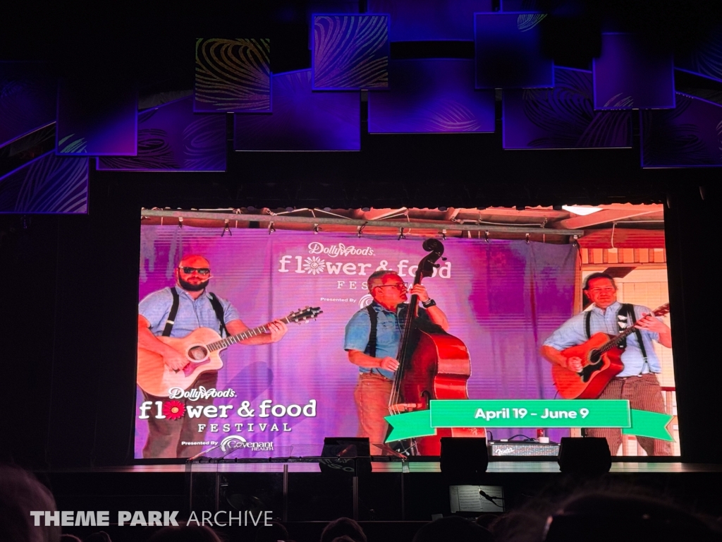 DP's Celebrity Theatre at Dollywood