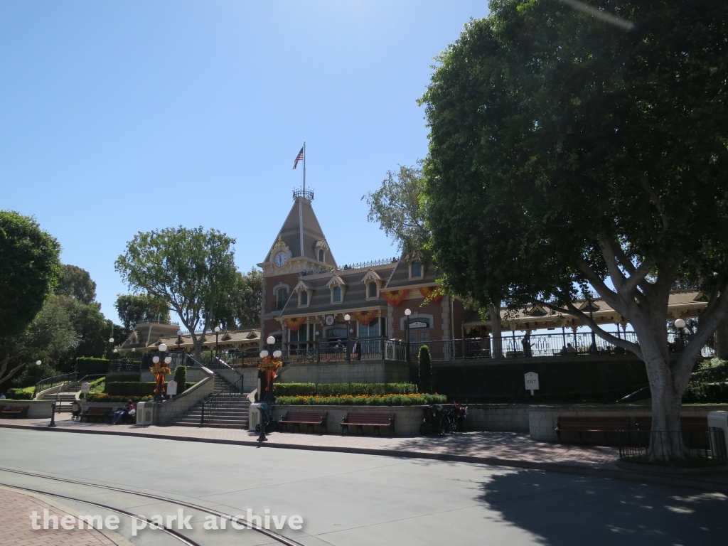 Disneyland Railroad at Disney California Adventure