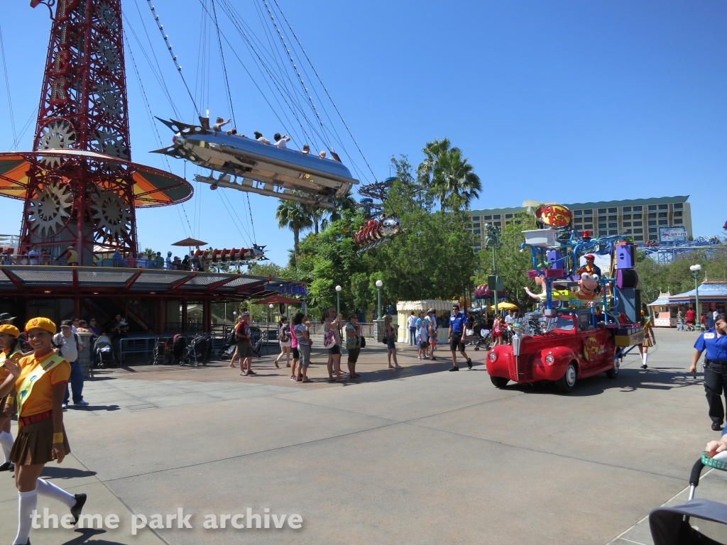 Golden Zephyr at Disney California Adventure