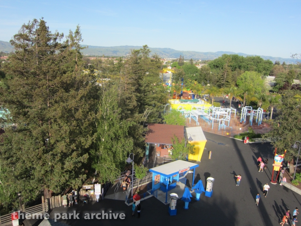 Planet Snoopy at California's Great America