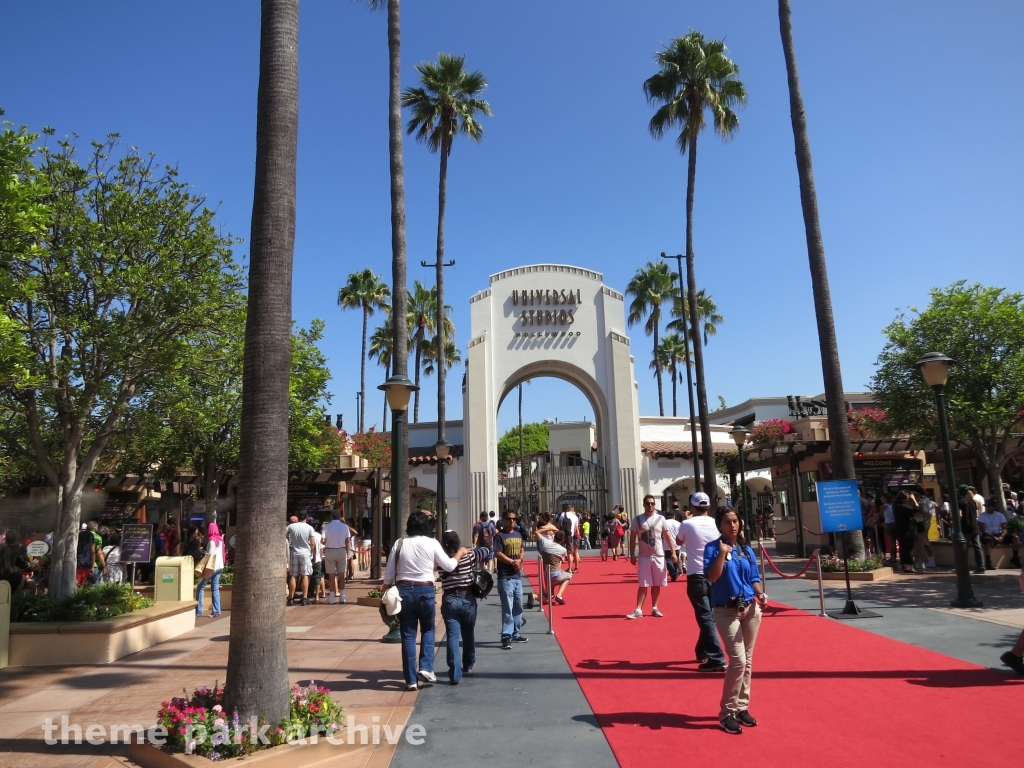 Park Entrance at Universal City Walk Hollywood
