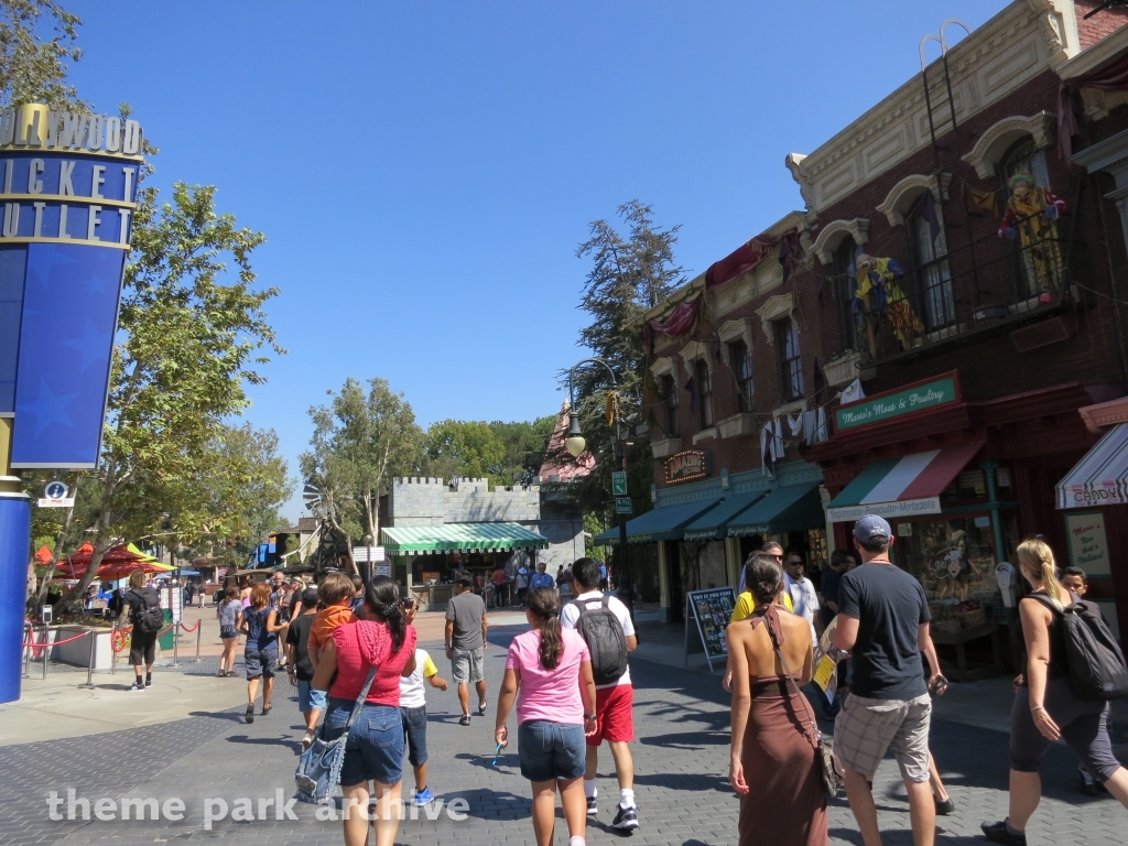Upper Lot at Universal City Walk Hollywood