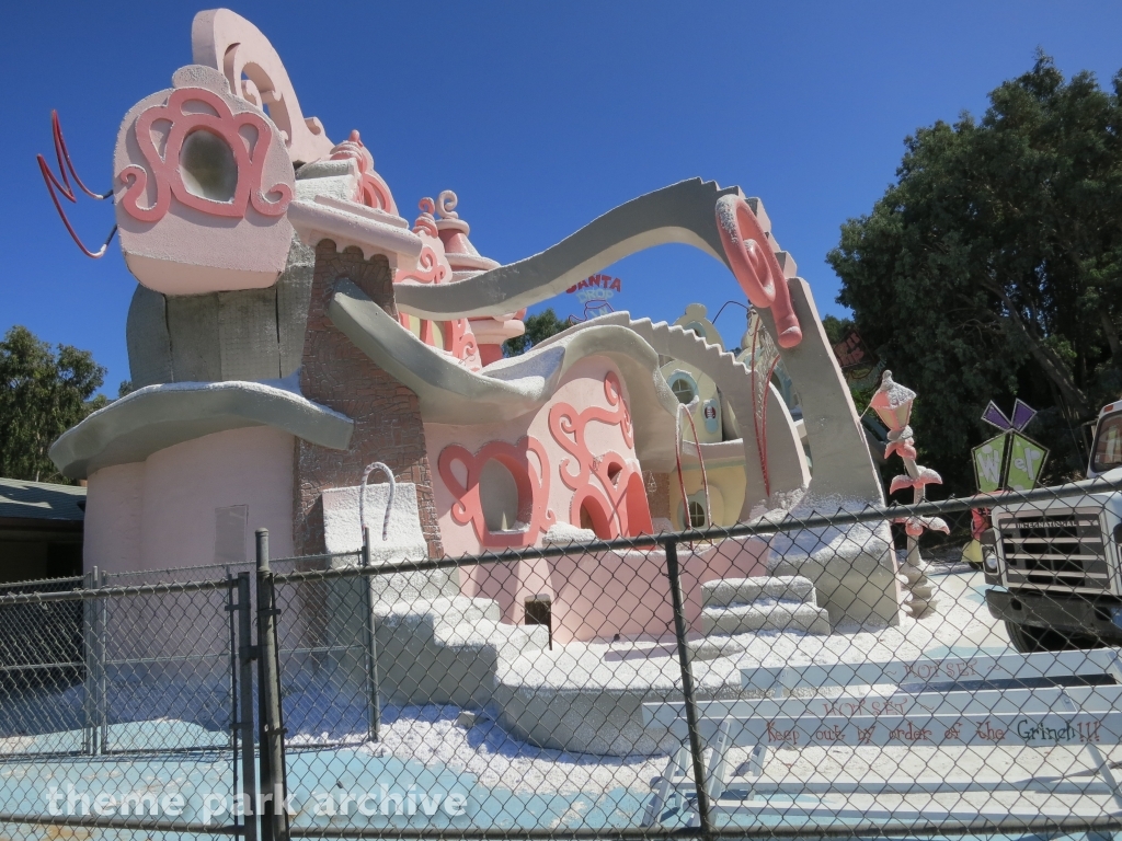 Studio Tour at Universal City Walk Hollywood