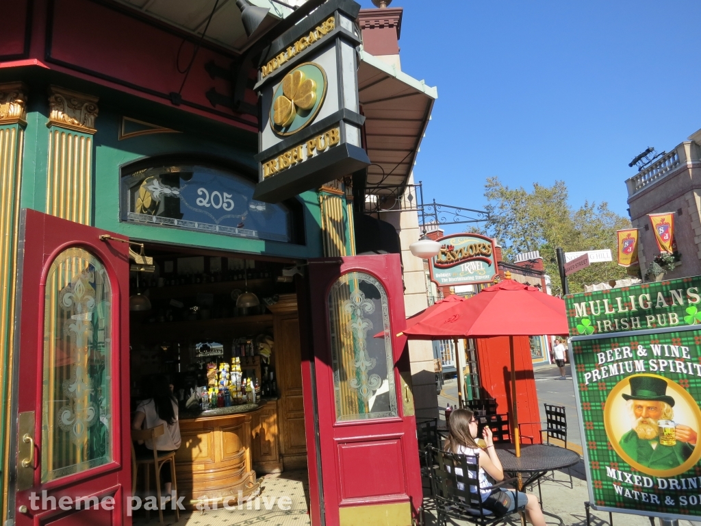 Upper Lot at Universal City Walk Hollywood