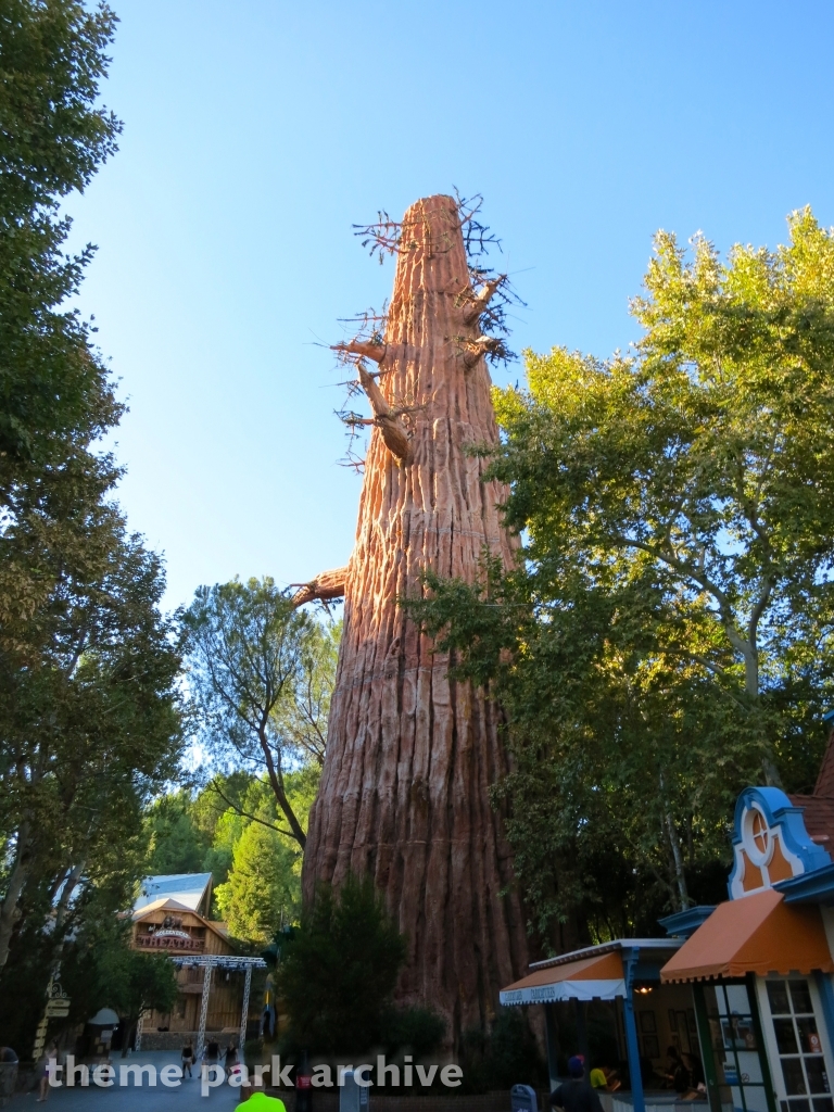 Bugs Bunny World at Six Flags Magic Mountain