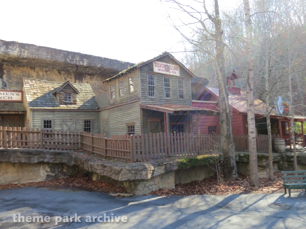 Blazing Fury at Dollywood