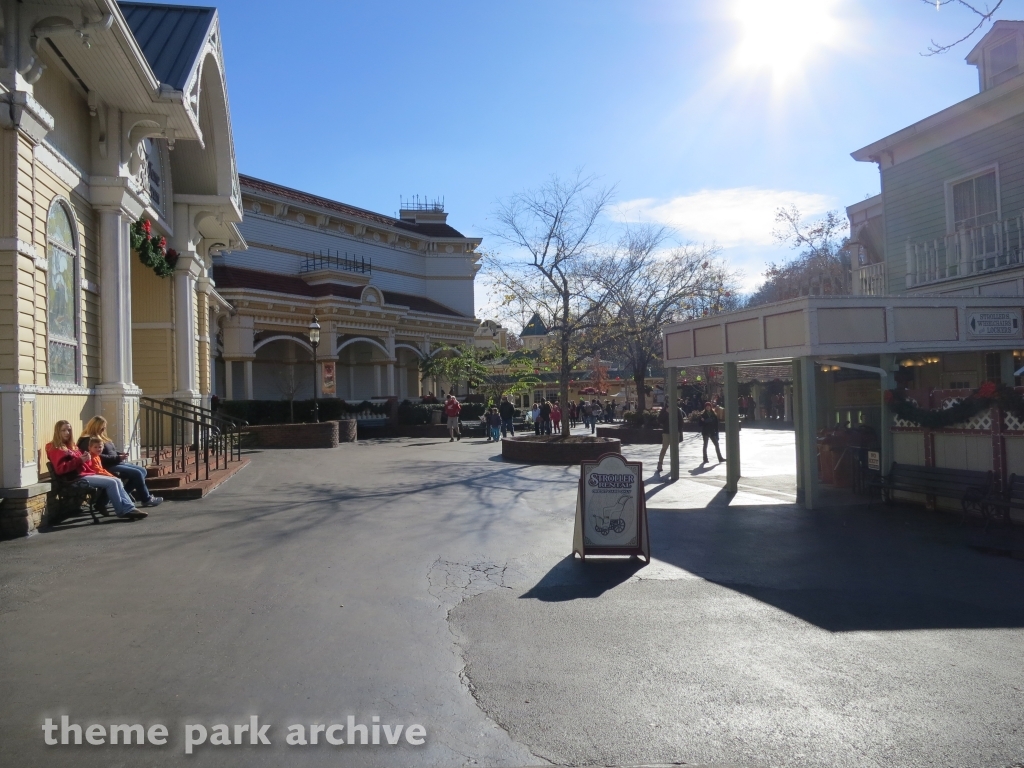 Showstreet at Dollywood