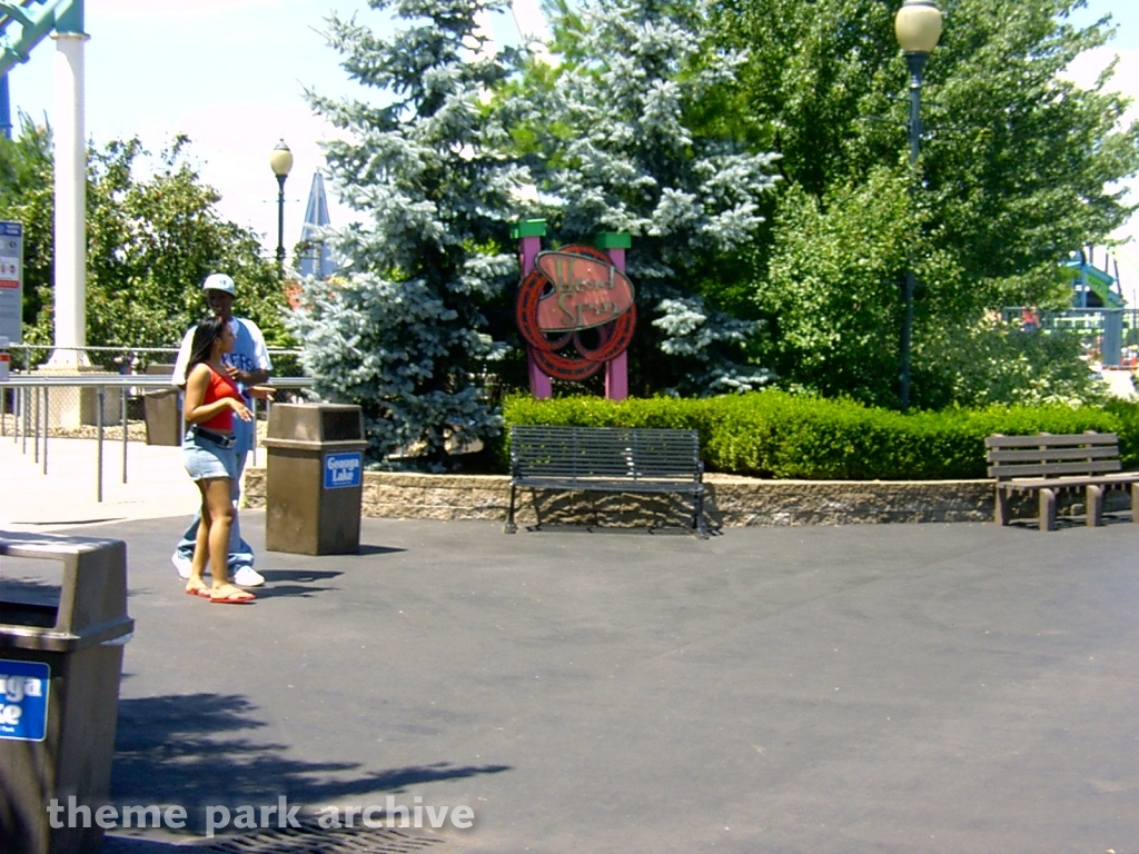 Head Spin at Geauga Lake