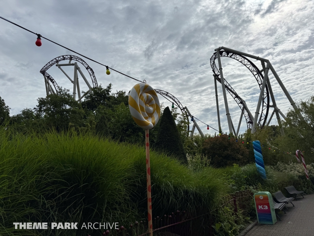 Ride to Happiness at Plopsaland De Panne