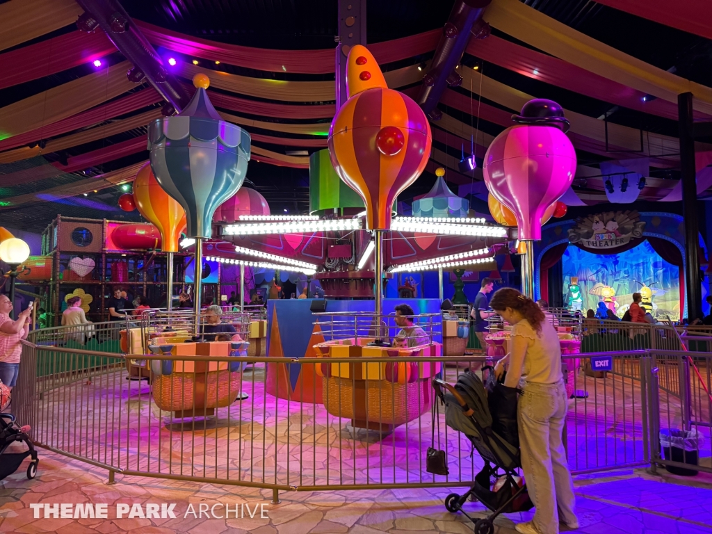 Bumballoon at Plopsaland De Panne