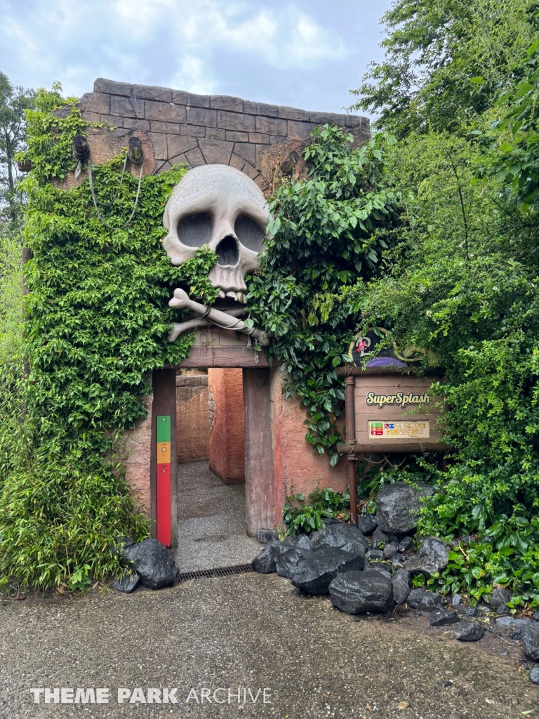 SuperSplash at Plopsaland De Panne