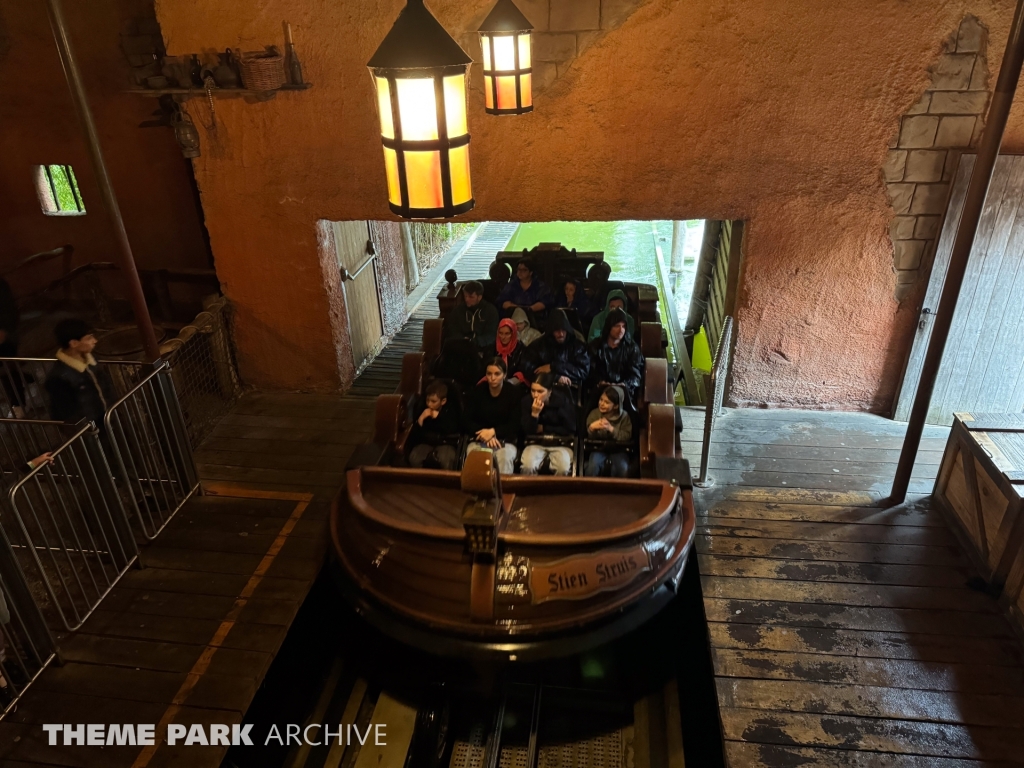 SuperSplash at Plopsaland De Panne