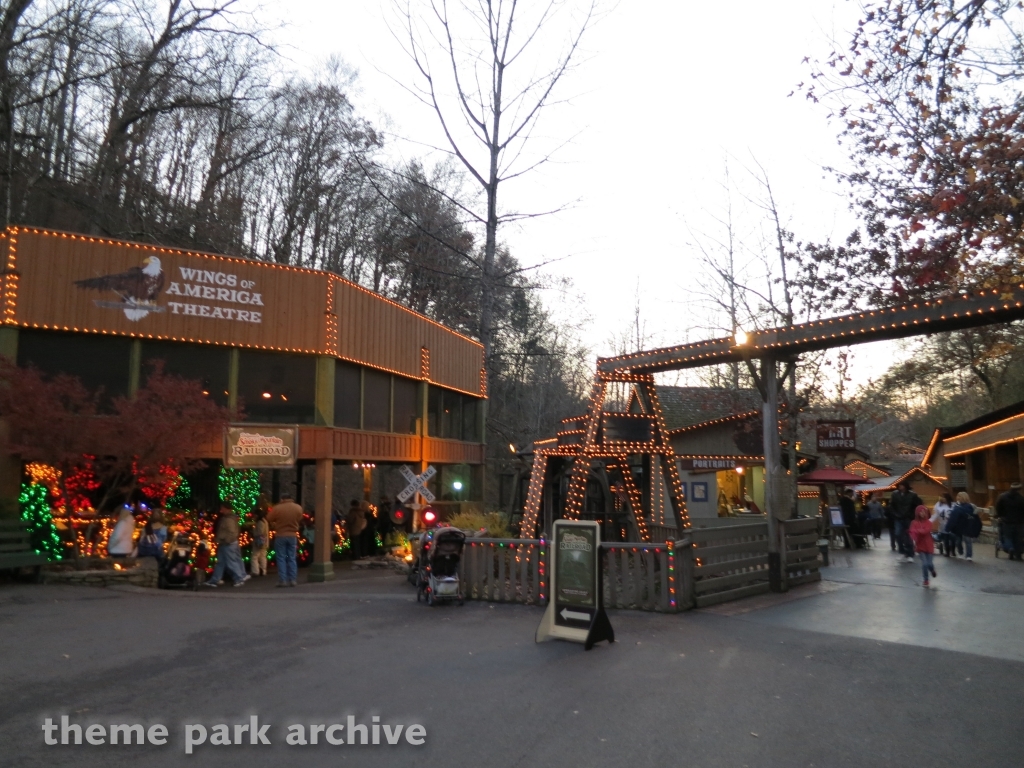 Wings of America at Dollywood