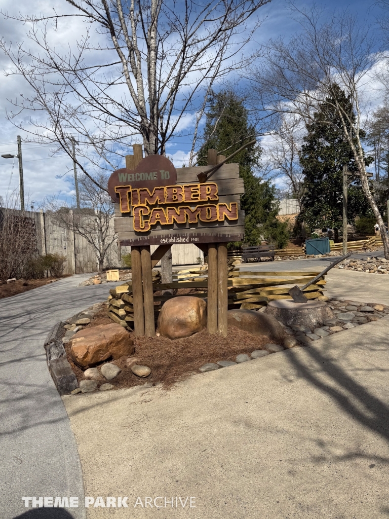 Timber Canyon at Dollywood