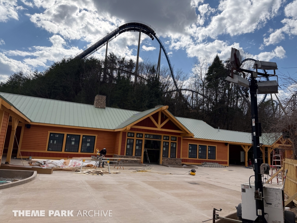 Plaza at Wilderness Pass at Dollywood