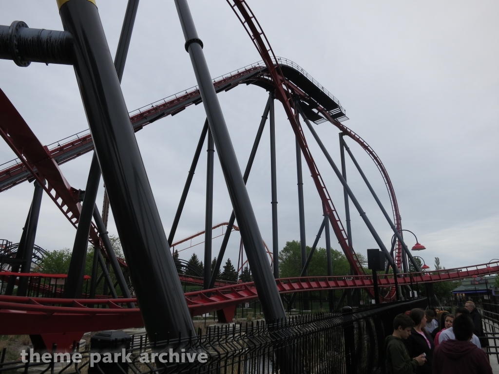 X Flight at Six Flags Great America