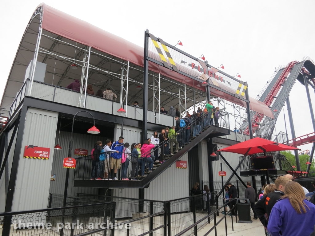 X Flight at Six Flags Great America