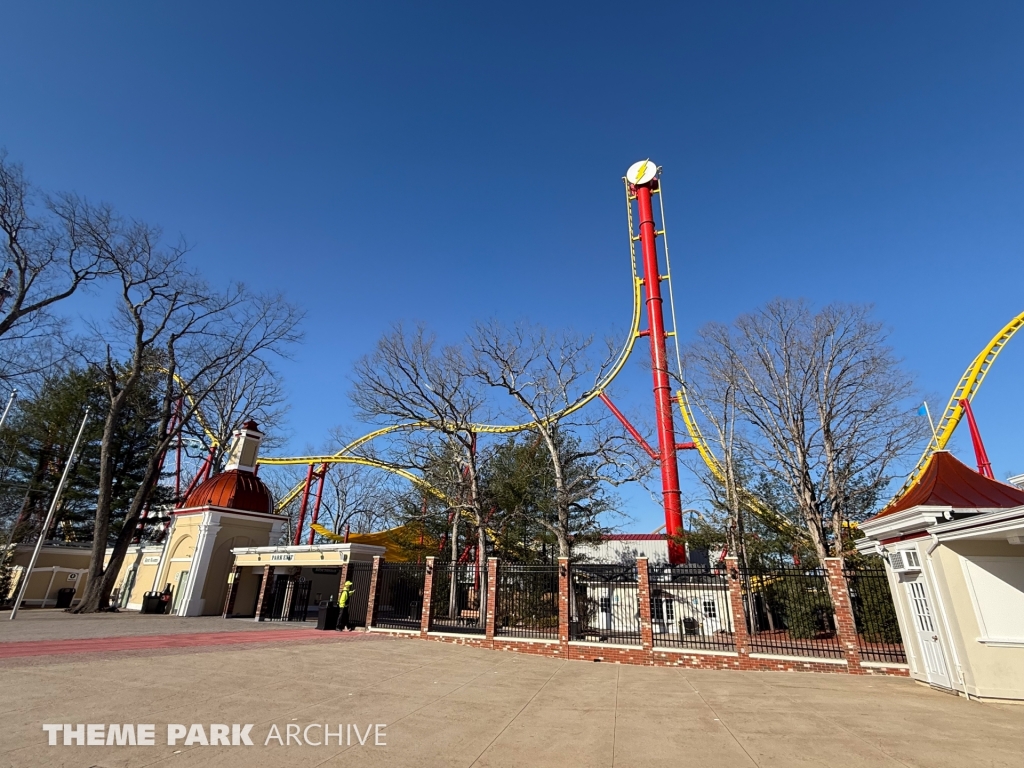 THE FLASH Vertical Velocity at Six Flags Great Adventure