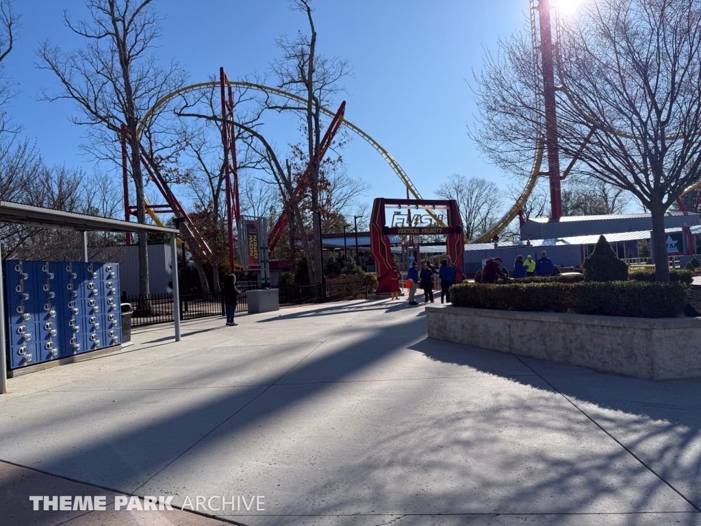 THE FLASH Vertical Velocity at Six Flags Great Adventure