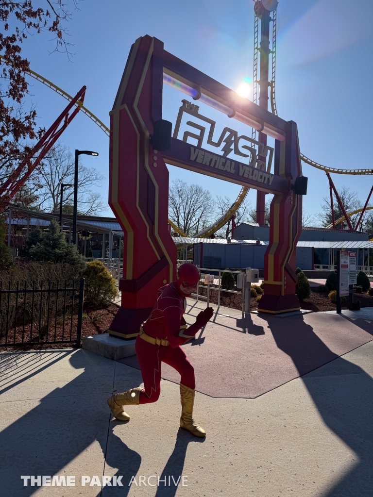 THE FLASH Vertical Velocity at Six Flags Great Adventure