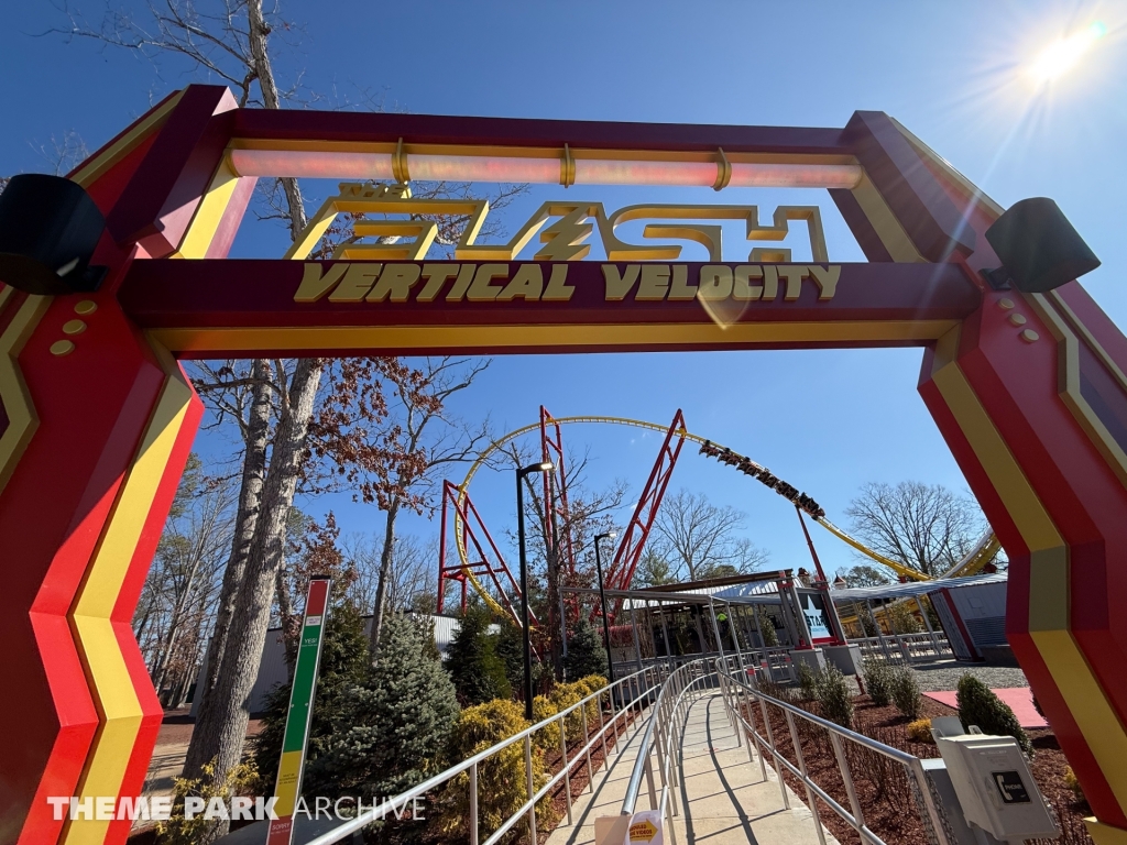 THE FLASH Vertical Velocity at Six Flags Great Adventure