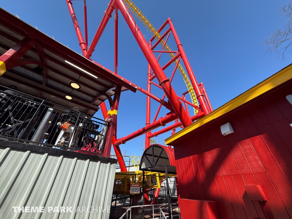 THE FLASH Vertical Velocity at Six Flags Great Adventure