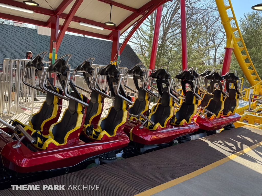 THE FLASH Vertical Velocity at Six Flags Great Adventure