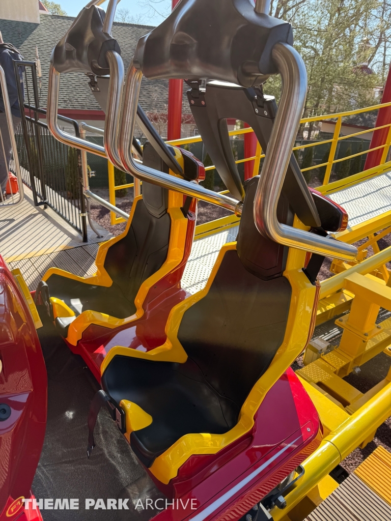THE FLASH Vertical Velocity at Six Flags Great Adventure