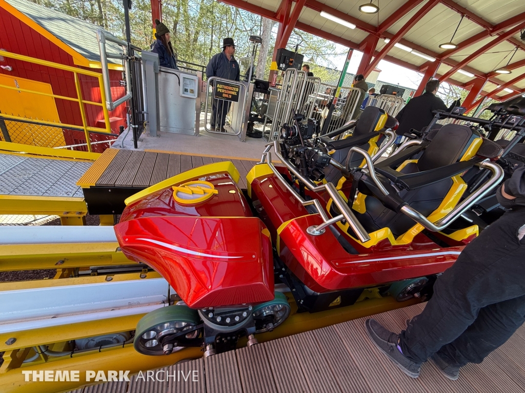 THE FLASH Vertical Velocity at Six Flags Great Adventure