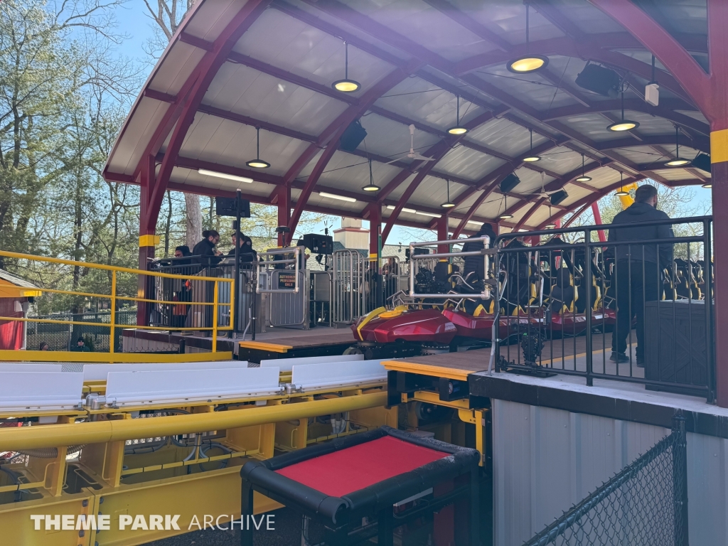 THE FLASH Vertical Velocity at Six Flags Great Adventure