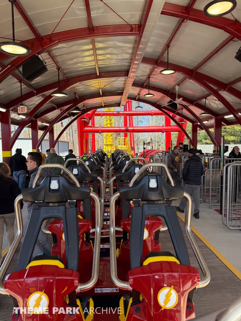 THE FLASH Vertical Velocity at Six Flags Great Adventure