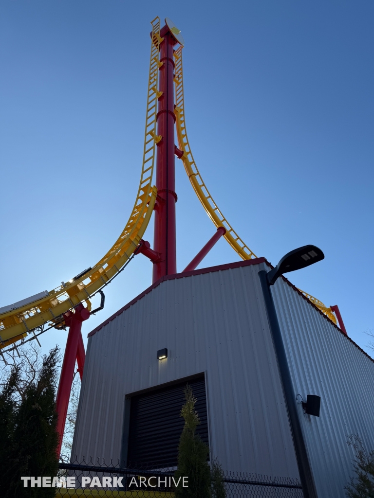 THE FLASH Vertical Velocity at Six Flags Great Adventure