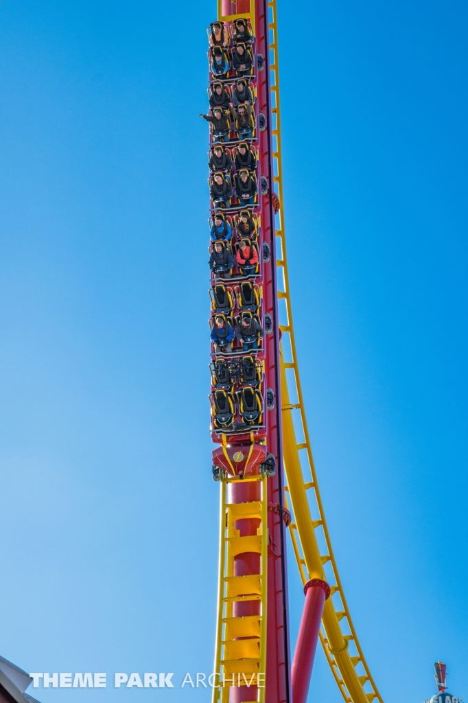 THE FLASH Vertical Velocity at Six Flags Great Adventure