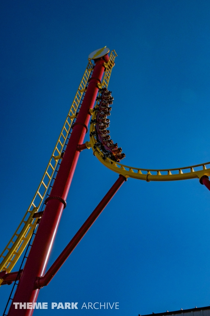 THE FLASH Vertical Velocity at Six Flags Great Adventure