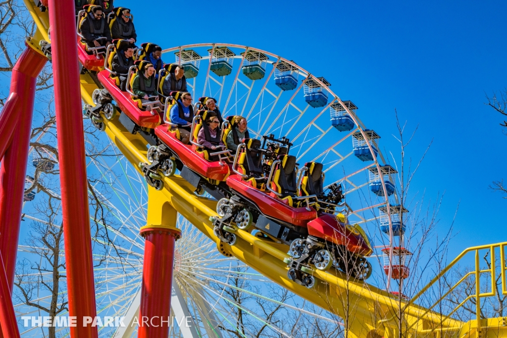 THE FLASH Vertical Velocity at Six Flags Great Adventure