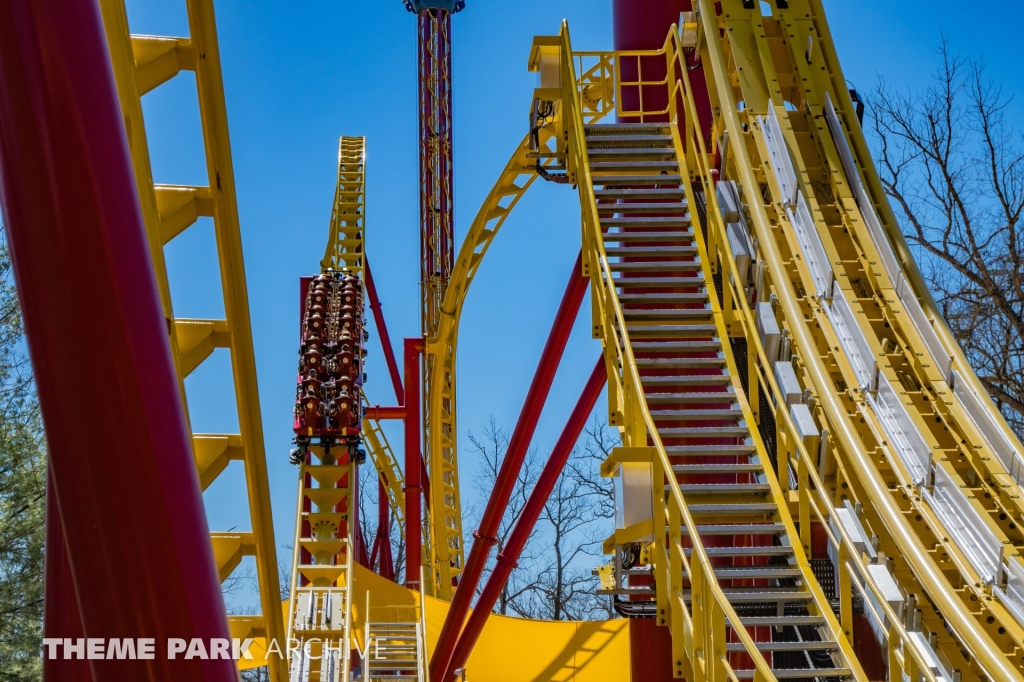 THE FLASH Vertical Velocity at Six Flags Great Adventure