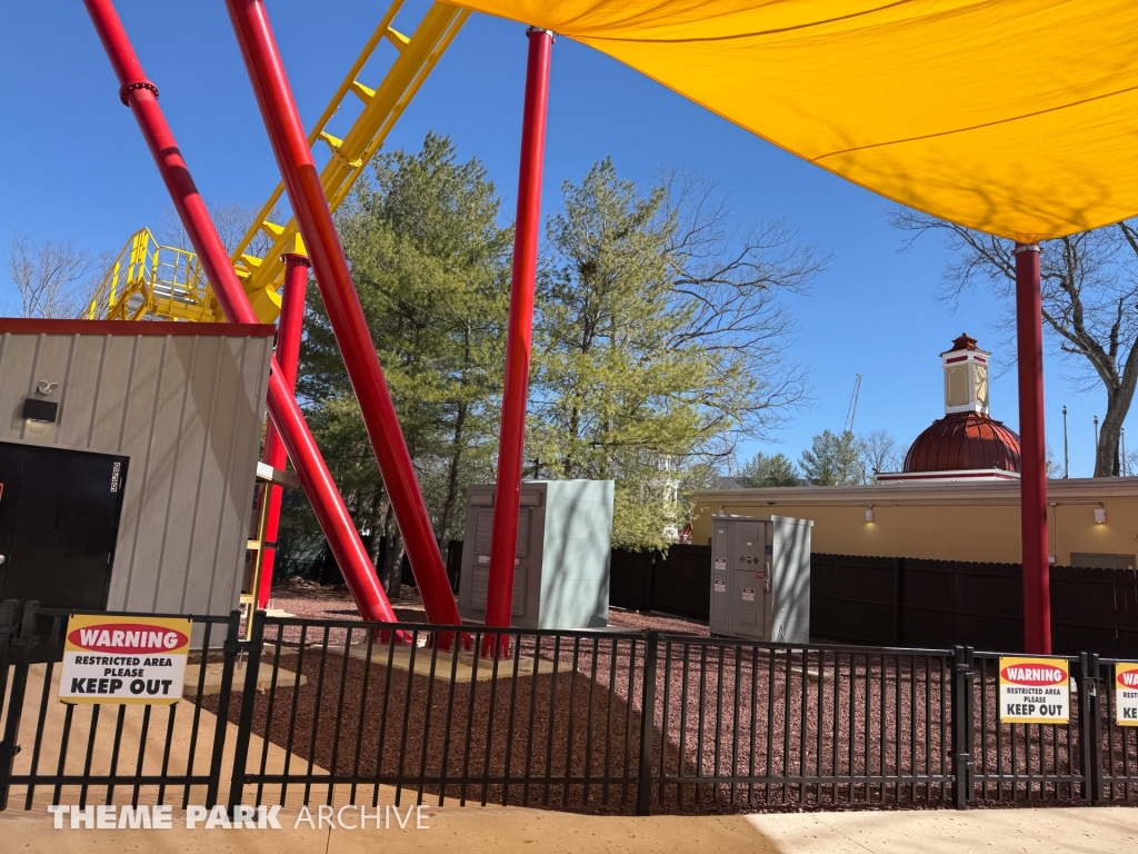 THE FLASH Vertical Velocity at Six Flags Great Adventure