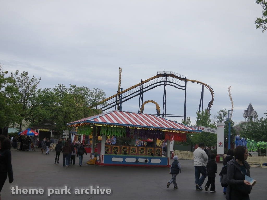 Batman The Ride at Six Flags Great America