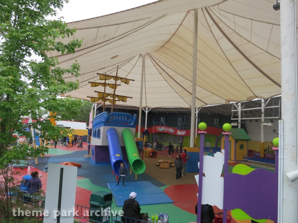 KIDZOPOLIS at Six Flags Great America