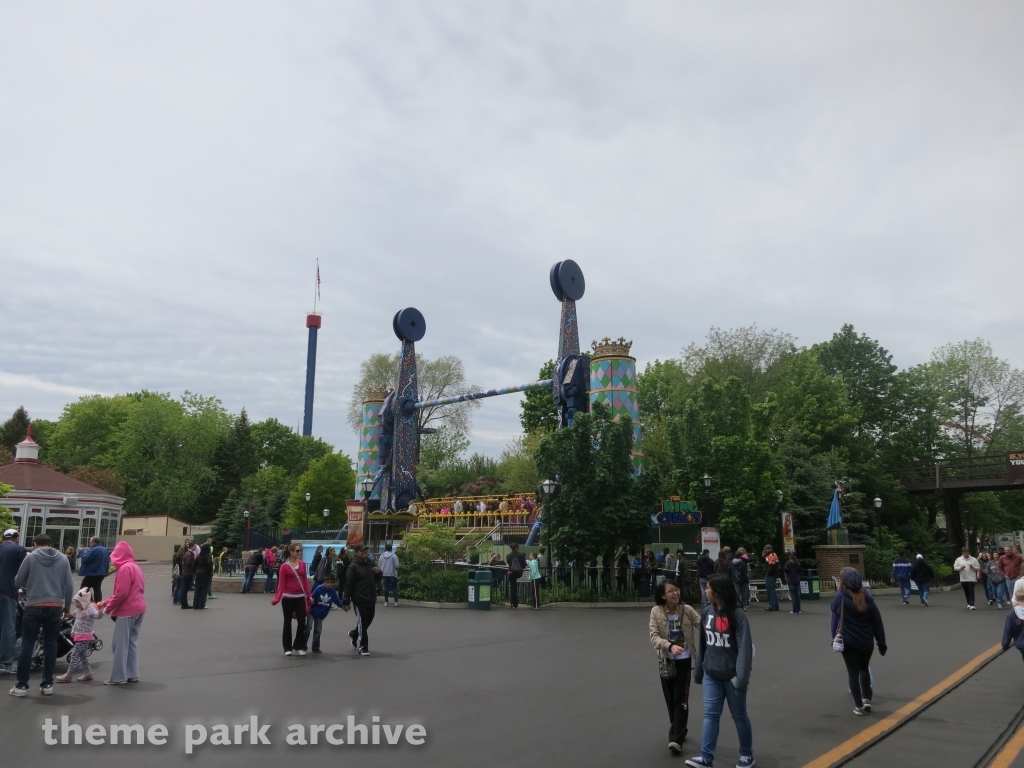 King Chaos at Six Flags Great America