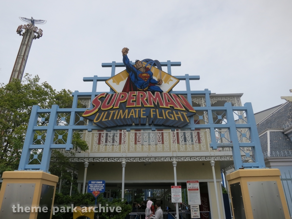 Superman Ultimate Flight at Six Flags Great America