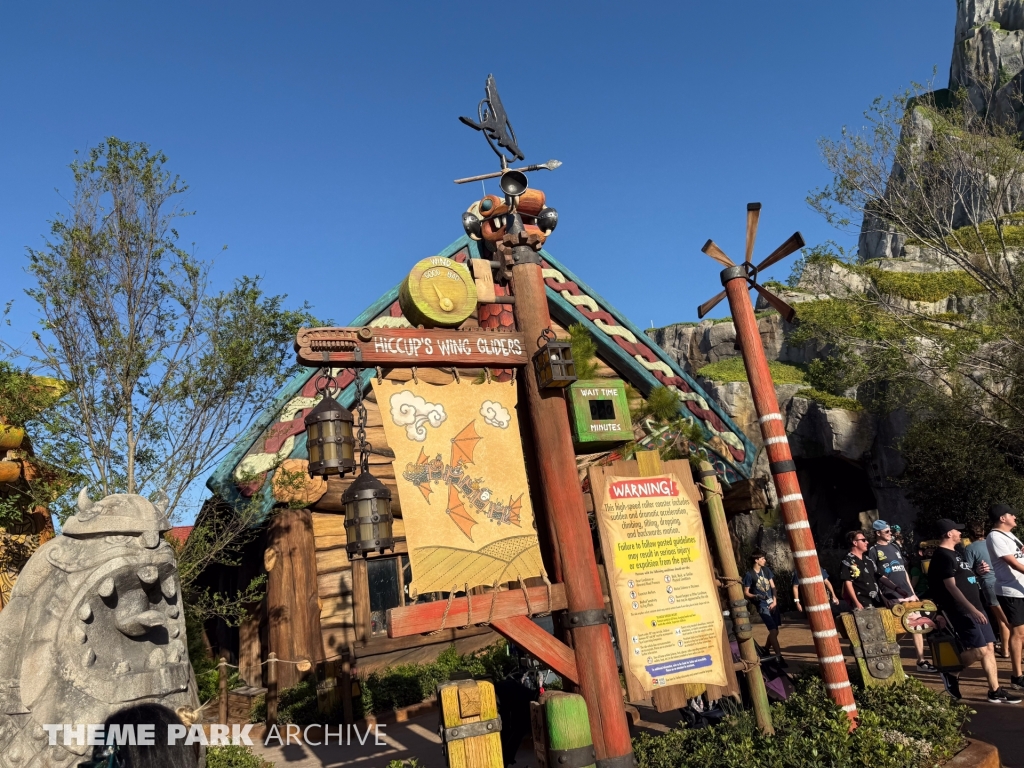 Hiccup's Wing Gliders at Universal Epic Universe