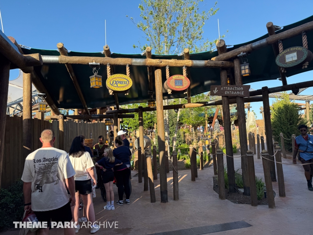 Hiccup's Wing Gliders at Universal Epic Universe