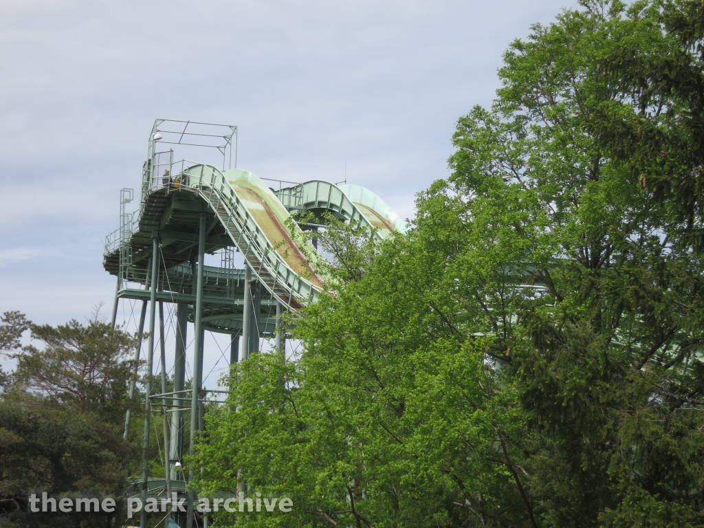 Yankee Clipper at Six Flags Great America