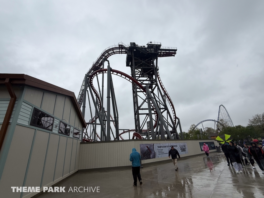 Siren's Curse at Cedar Point