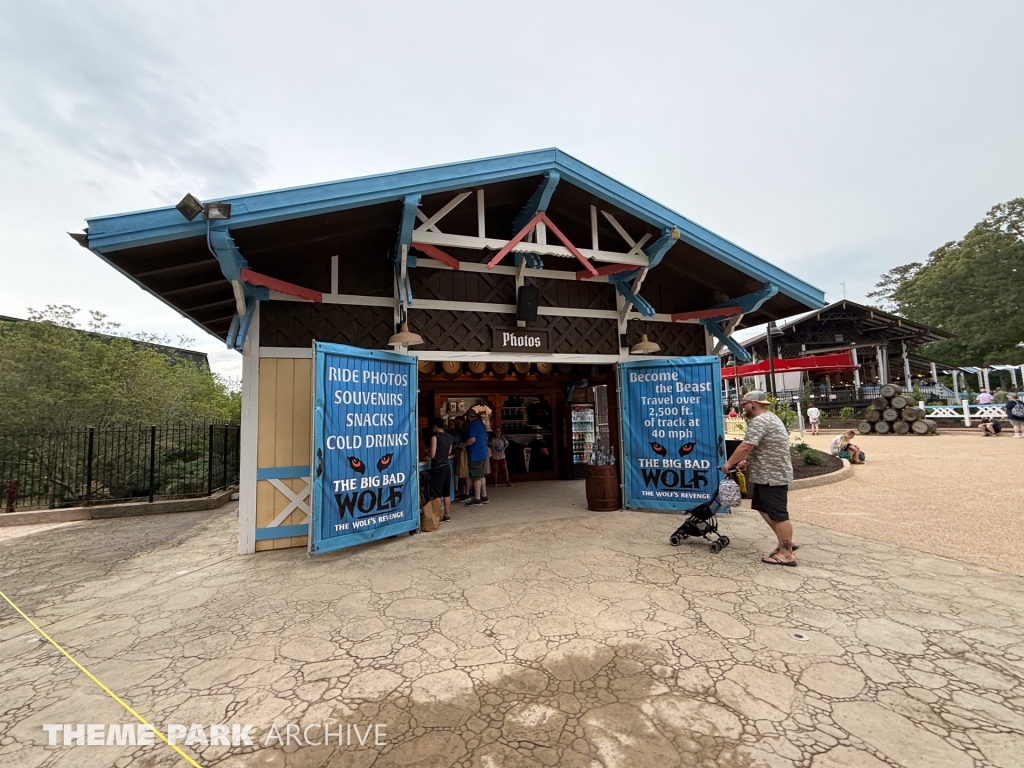 The Big Bad Wolf: The Wolf's Revenge at Busch Gardens Williamsburg