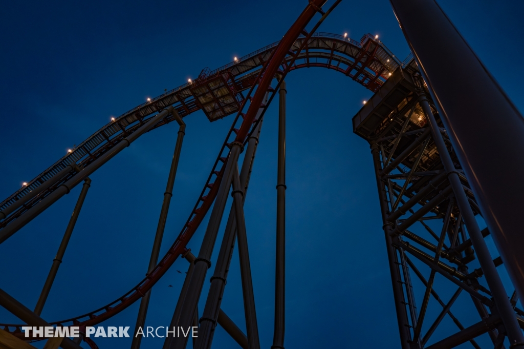 Siren's Curse at Cedar Point