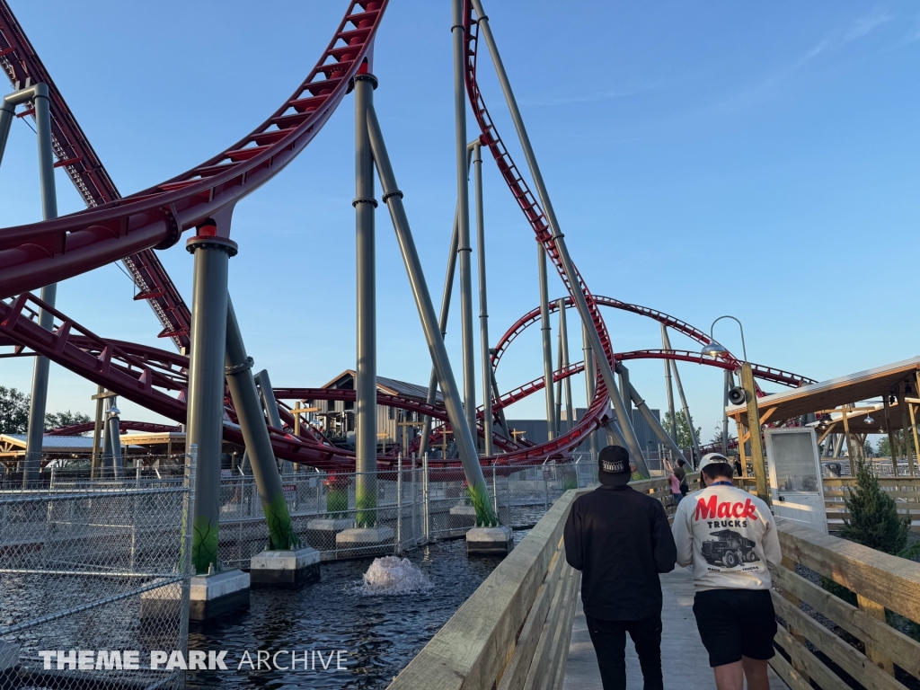 Siren's Curse at Cedar Point