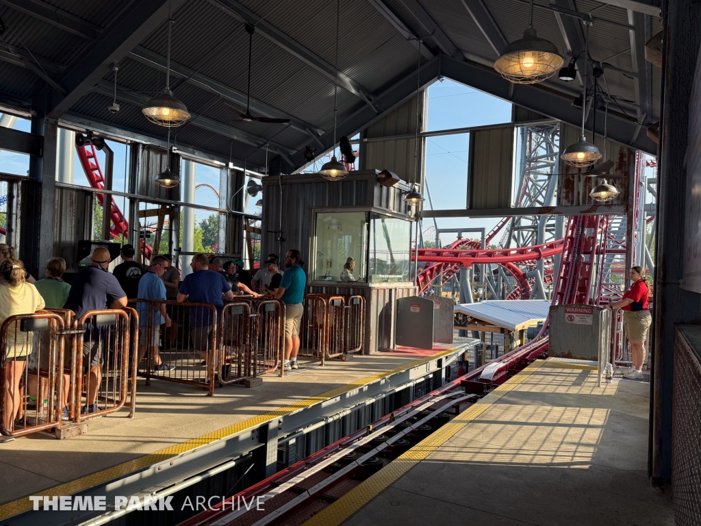 Siren's Curse at Cedar Point